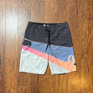 Quiksilver Y2K Colorblock Slash Fade Logo Board Shorts